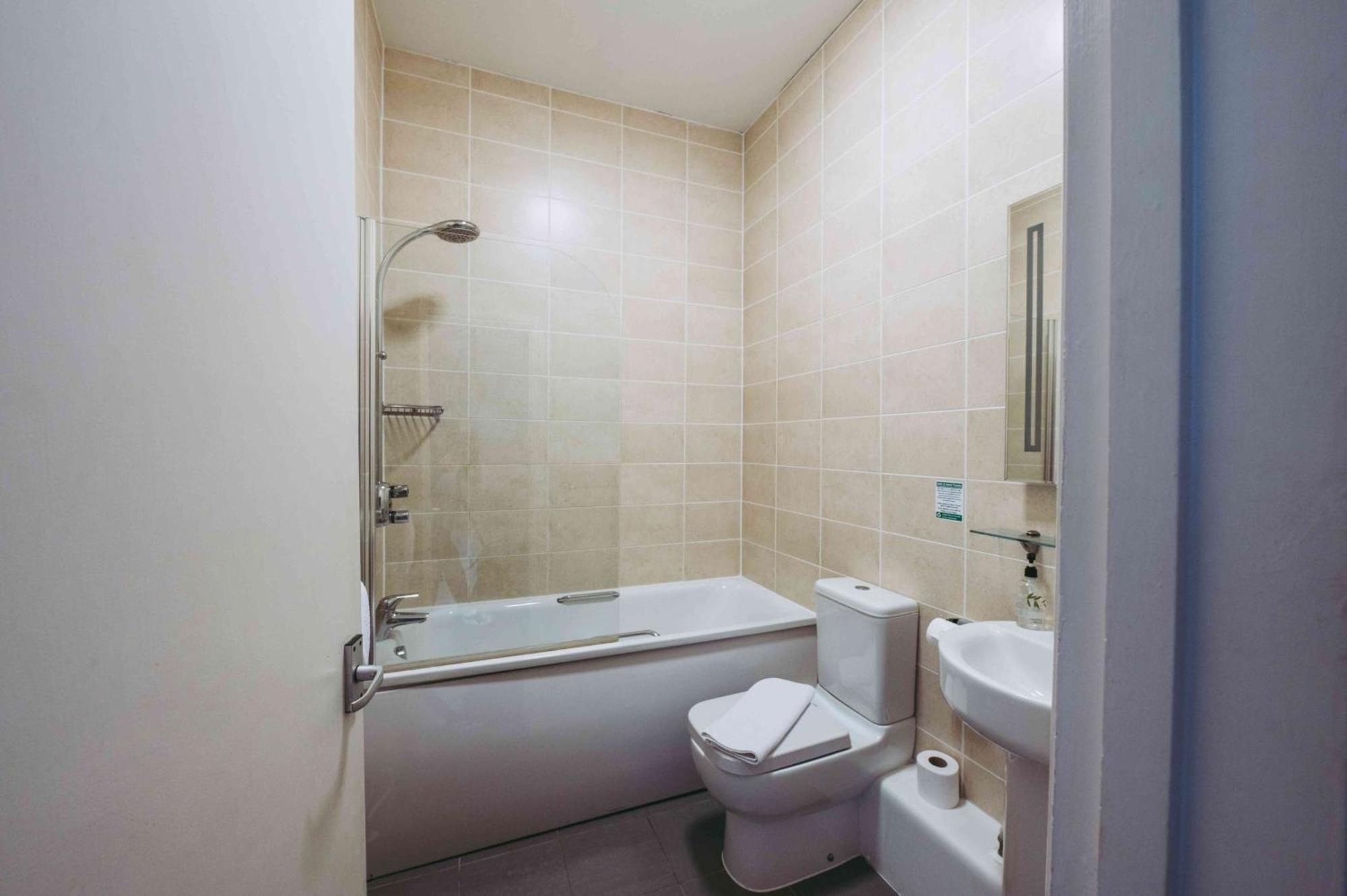 The Grange Hotel Brent Knoll ハイブリッジ エクステリア 写真